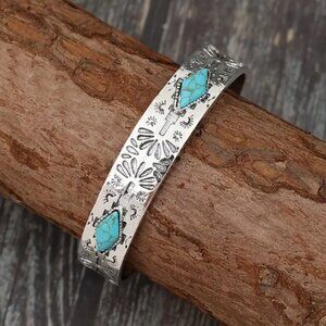 Turquoise Stone Silver Cuff Bracelet - Women's Fashion Bracelet
